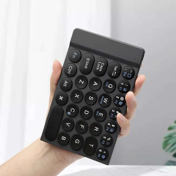 Magic Folding Bluetooth Keyboard - Image 3